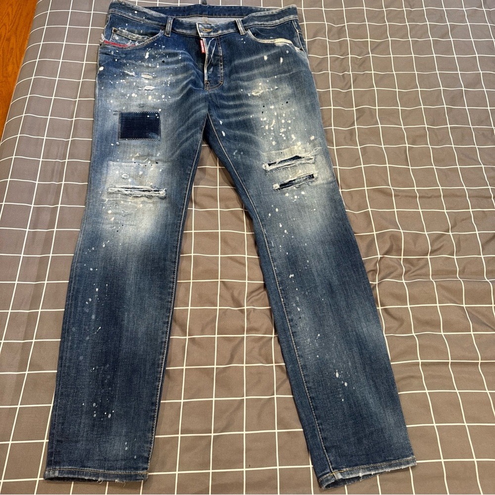 Dsquared2 Men's Blue Distressed Jeans 52